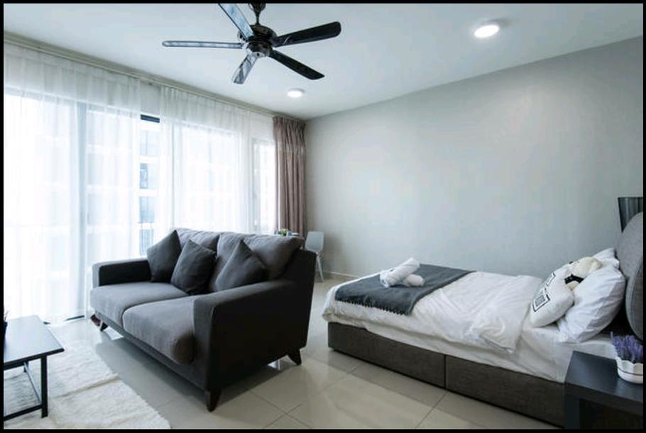 Miko'S Studio At Trefoil Setia Alam Apartment Bagian luar foto